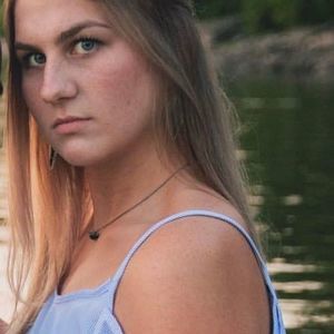 Meet your Posher, Brittany